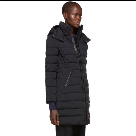 Mackage Farren lightweight down coat with removable hood, Size Small - Picture 3 of 7